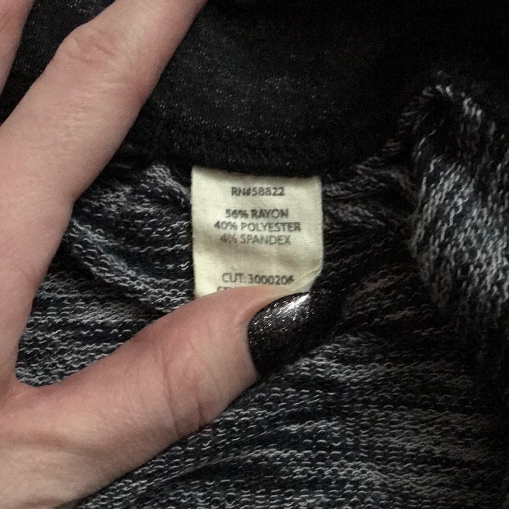 Max Studio Cardigan - Picture 3 of 3